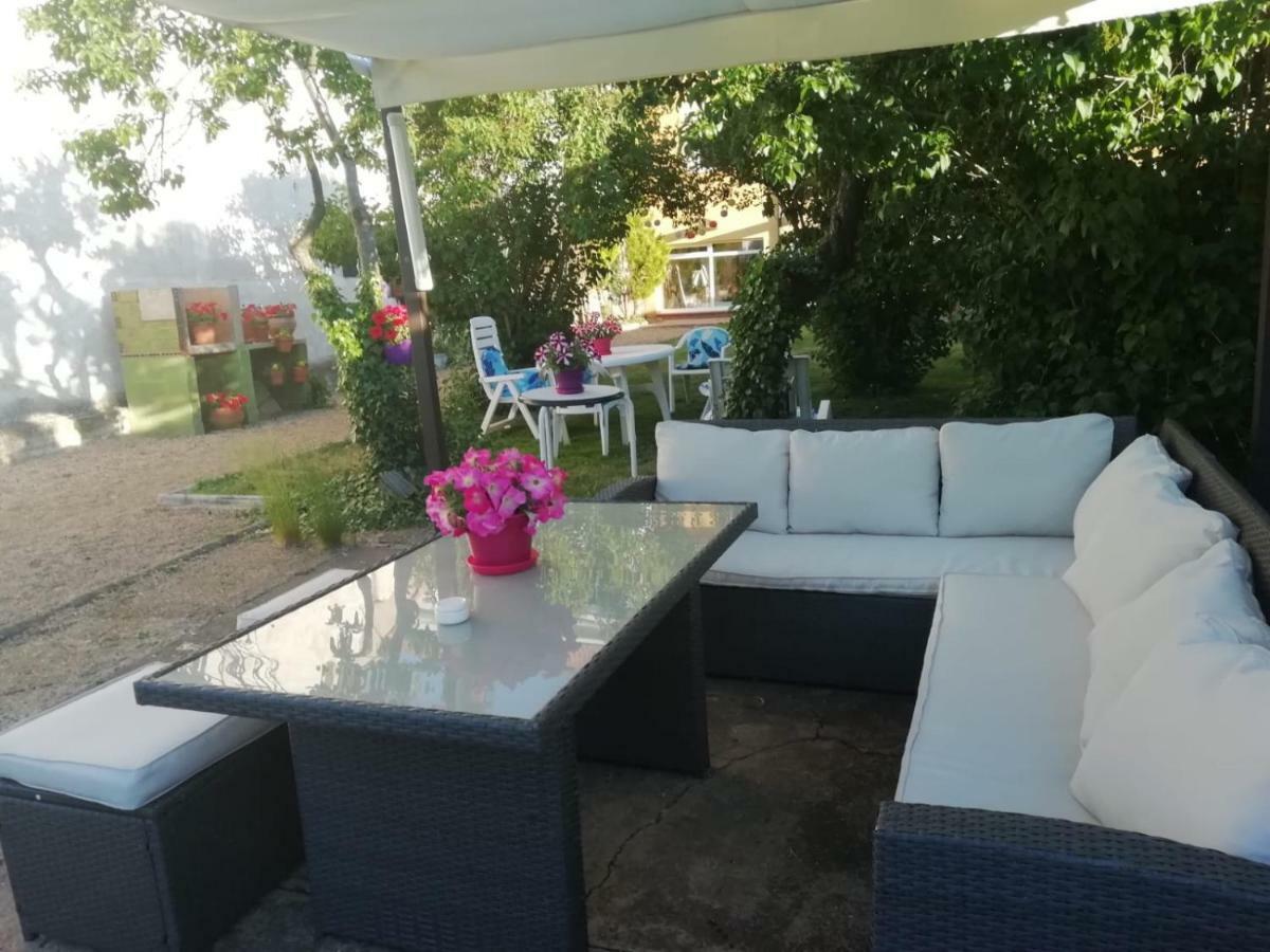 הוילה San Andrés del Rabanedo Boleta A 5 Minutos De Leon, Casa Con Jardin מראה חיצוני תמונה
