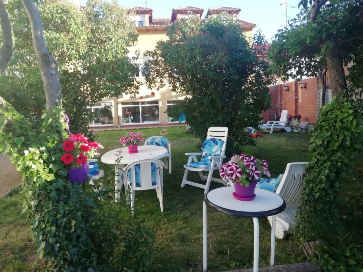 הוילה San Andrés del Rabanedo Boleta A 5 Minutos De Leon, Casa Con Jardin מראה חיצוני תמונה